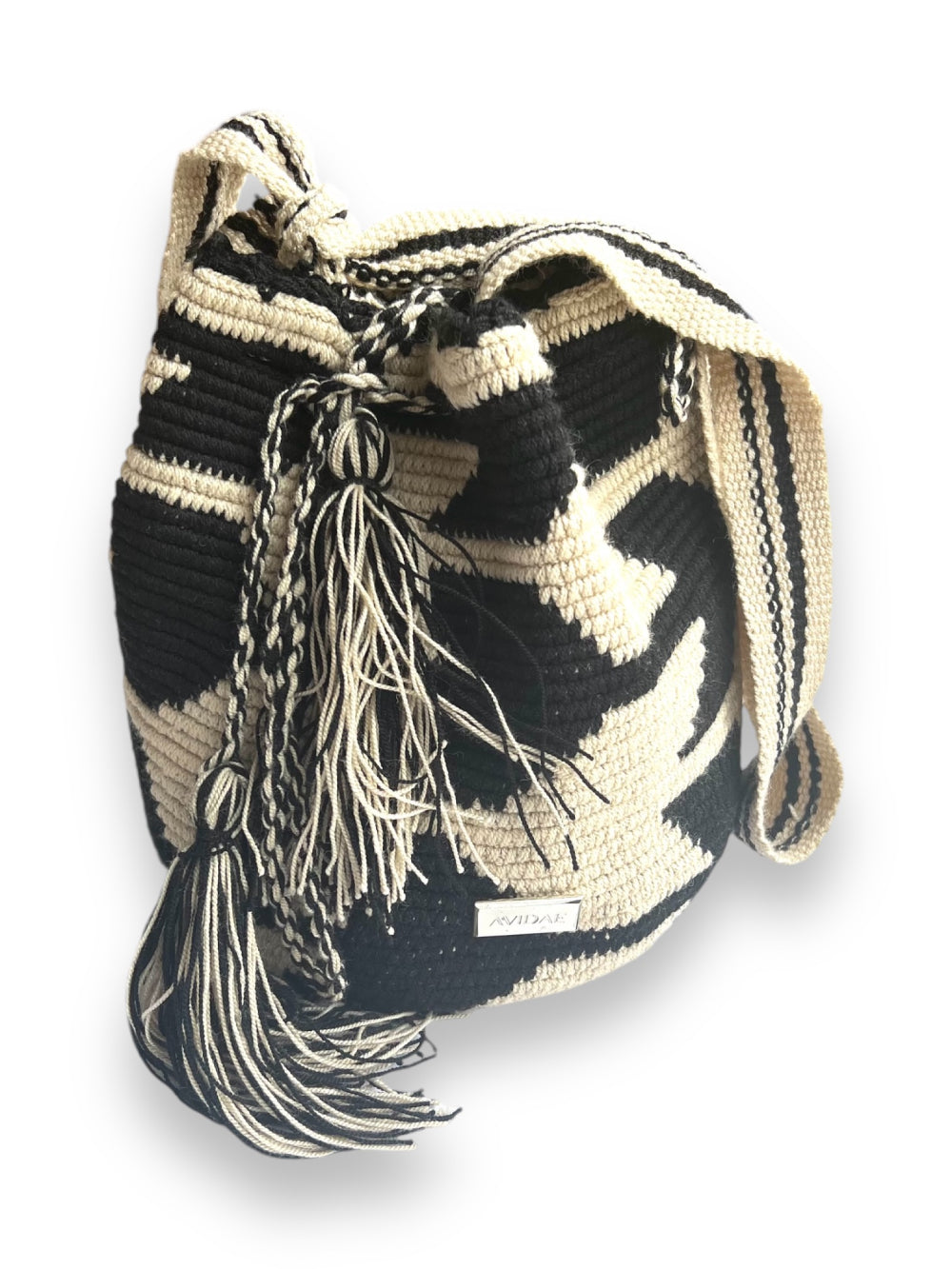 Bolso Wayuu Apshana Zigzag Crudo Negro Mediano