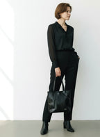 Cartera de Cuero Lazo Midi Negra Croco