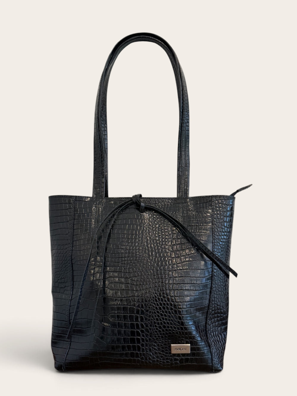 Cartera de Cuero Lazo Midi Negra Croco