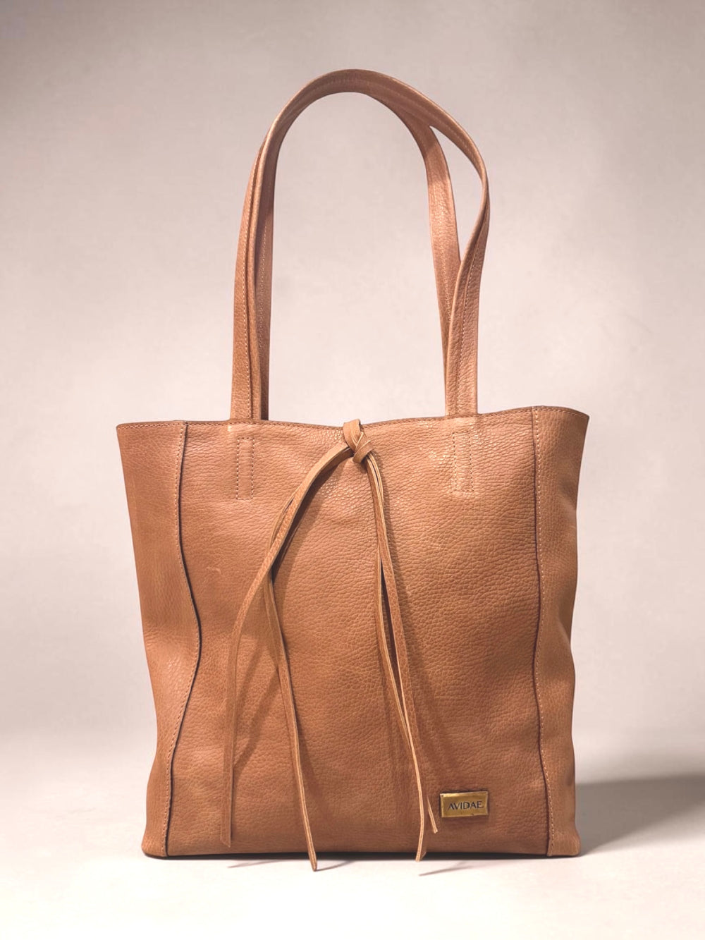 Cartera de Cuero Lazo Midi Nobuk Café