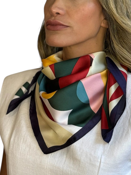 Pañuelo Flowers borde Púrpura 70x70 cms.