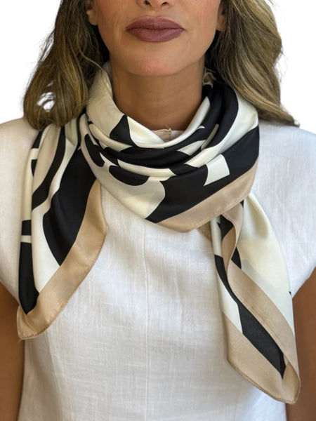 Pañuelo Bloom 90x90 cms.